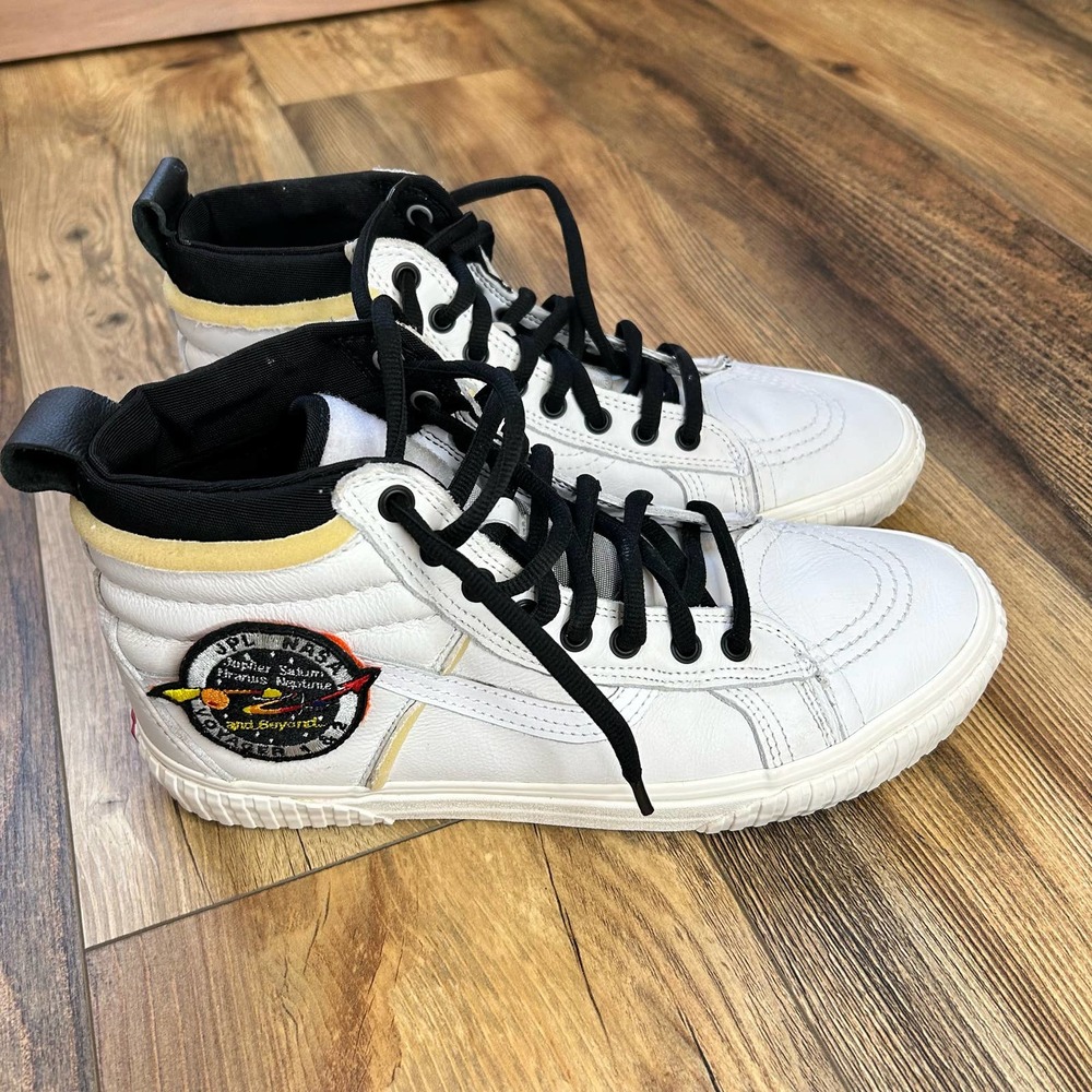 Vans NASA Sneakers High Top SK8-Hi 46 MTE DX Space Voyager White 10.5 - Picture 4 of 16